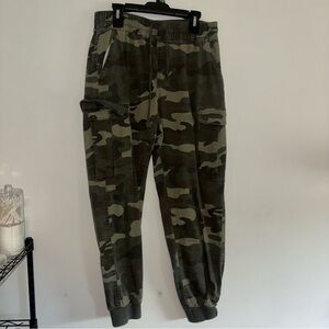 Streetwear Society Green Camouflage Cargo Pants